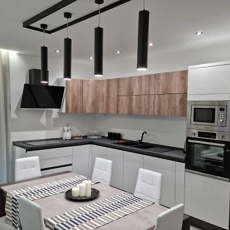 Kd Apartment, Accogliente, Moderno E Spazioso. Castel Di Sangro Eksteriør bilde